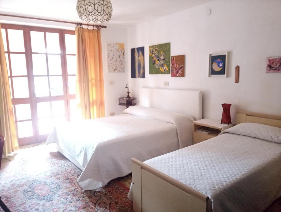 Villa Corrias Siliqua Екстериор снимка