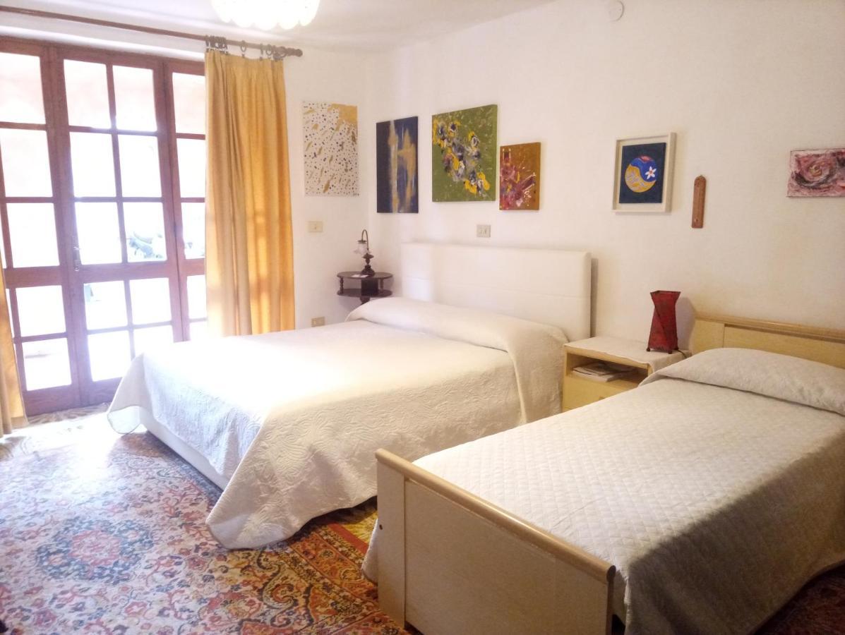 Villa Corrias Siliqua Екстериор снимка
