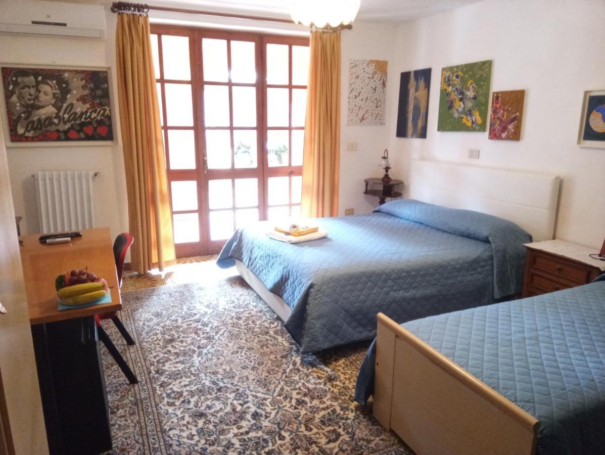 Villa Corrias Siliqua Екстериор снимка